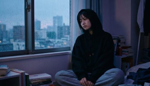 【ダウナー系ファッション】「気怠さ」が武器になる。特徴・コーデ・地雷系との違いを徹底解説